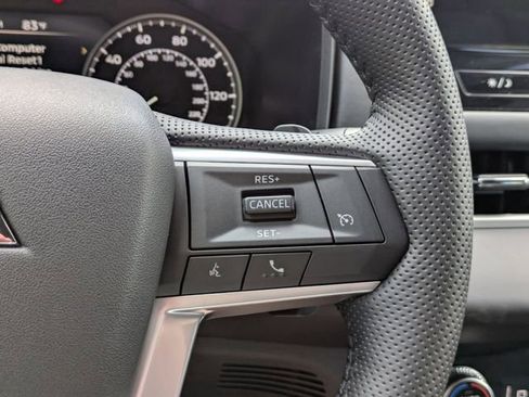 New 2026 Mitsubishi Outlander LE image 29