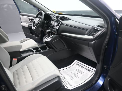Used 2017 Honda CR-V LX image 25