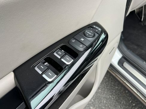 Used 2021 Kia Sportage SX image 16