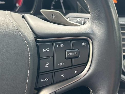 Used 2023 Lexus LS 500 AWD w/ Interior Upgrade Package image 30