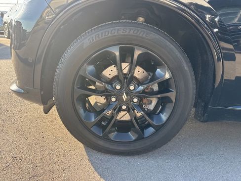 Used 2020 Dodge Durango R/T w/ Technology Group RWD image 29