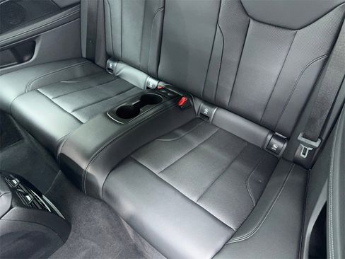 Used 2024 BMW 430i Convertible image 54