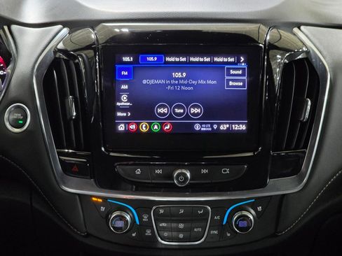 Used 2023 Chevrolet Traverse Premier w/ Redline Edition FWD image 28