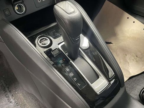 New 2025 Nissan Versa SV w/ Trunk Package image 18