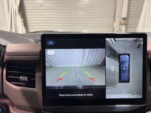 Used 2024 Ford Expedition Max Limited image 32