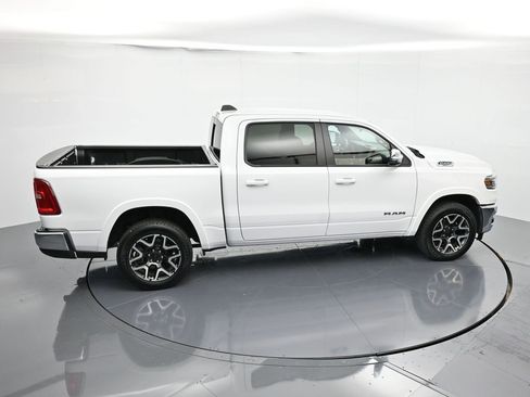 Used 2025 RAM 1500 Laramie image 31