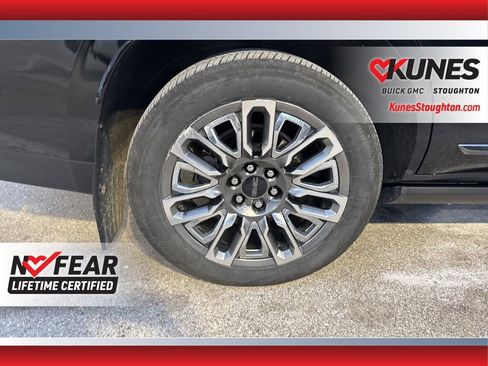 Used 2024 GMC Yukon Denali Ultimate image 14