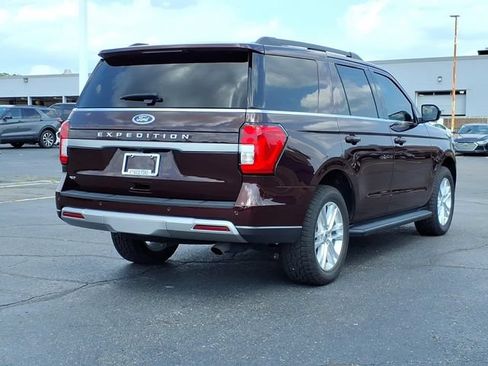 Used 2024 Ford Expedition XLT AWD/4WD image 6