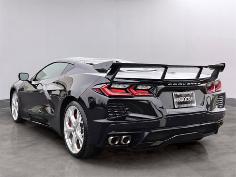 Used 2022 Chevrolet Corvette Stingray Premium Cpe w/ Z51 Performance Package image 7