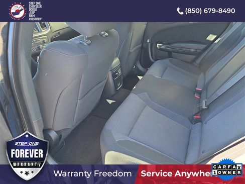 Used 2022 Dodge Charger SXT w/ Blacktop Package image 30