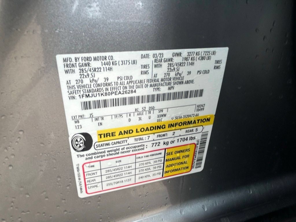 Used 2023 Ford Expedition Limited RWD image 9