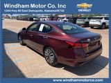 Used 2024 Nissan Altima 2.5 SV image 3