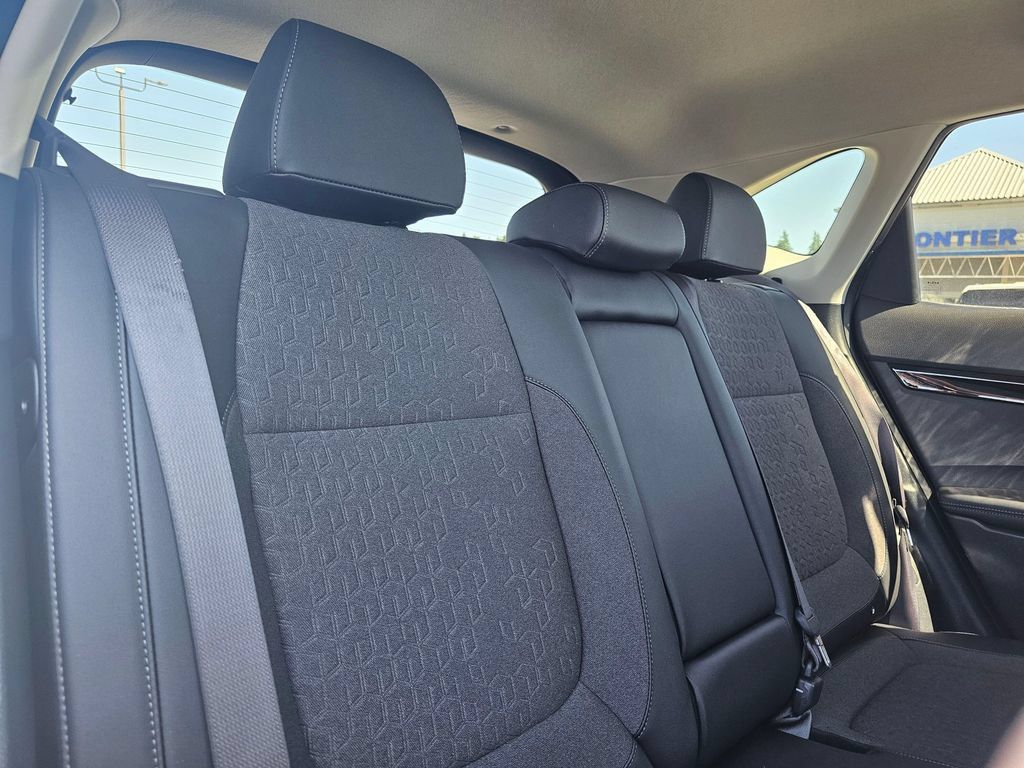 Used 2025 Kia Seltos S FWD image 13