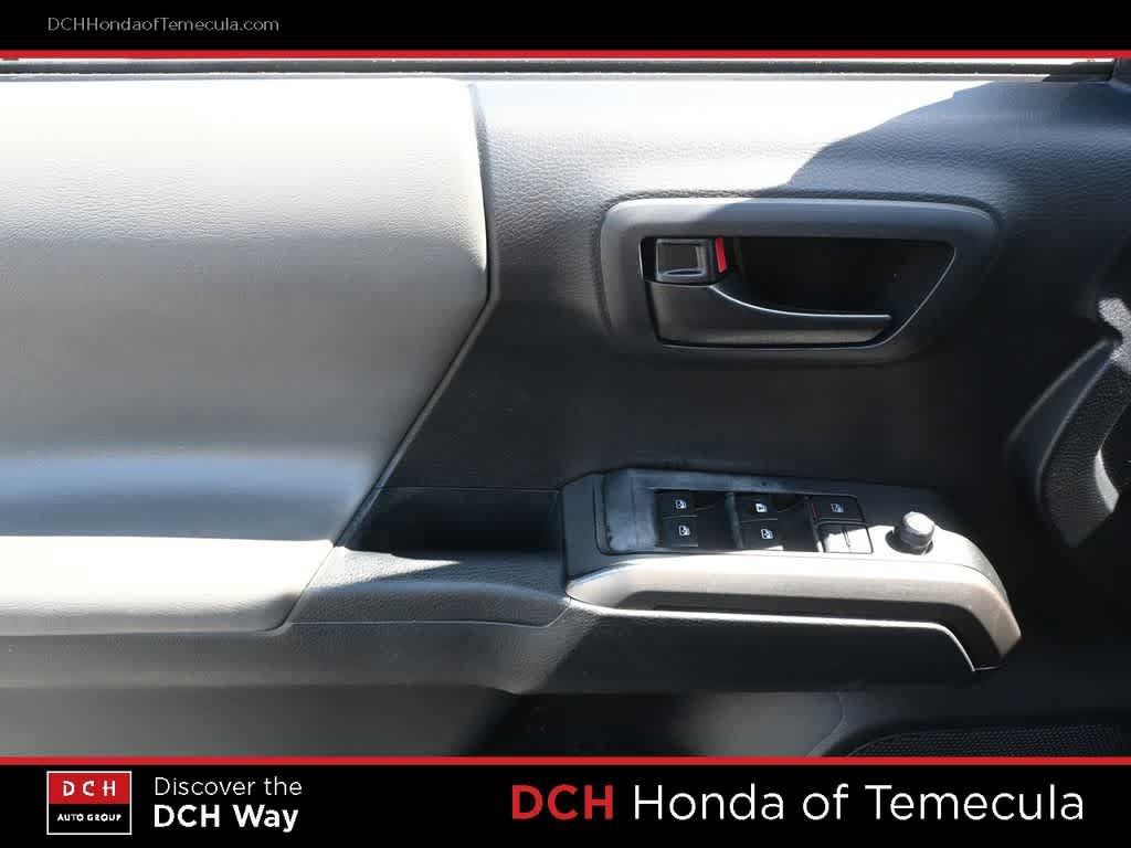 Used 2019 Toyota Tacoma SR5 RWD image 15