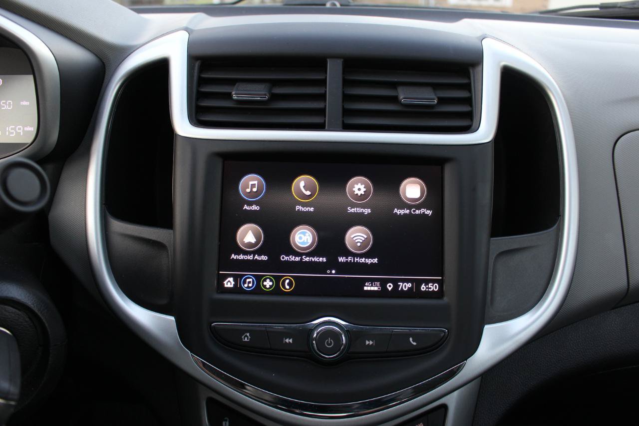 Used 2018 Chevrolet Sonic LT FWD image 23