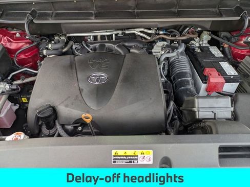 Used 2022 Toyota Highlander XLE image 12