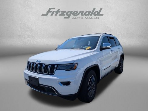 Used 2019 Jeep Grand Cherokee Limited w/ Luxury Group II RWD image 3
