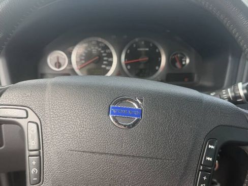 Used 2007 Volvo XC70 AWD/4WD image 10