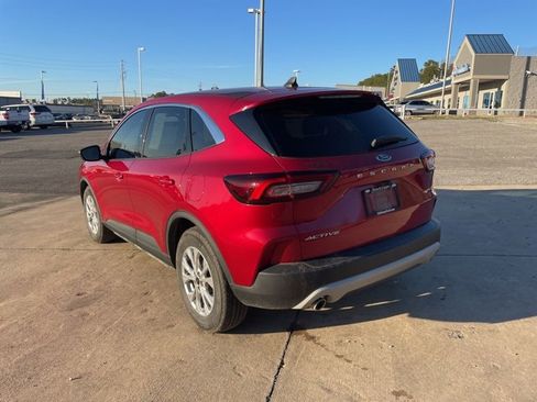 Used 2023 Ford Escape Active w/ Cold Weather Package image 5