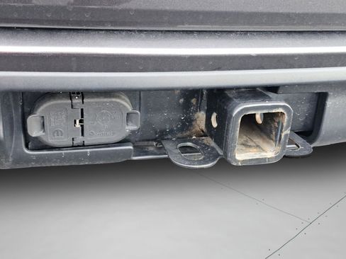 Used 2020 Jeep Grand Cherokee Altitude image 25