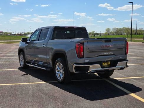 Used 2020 GMC Sierra 1500 SLT w/ SLT Premium Plus Package AWD/4WD image 6