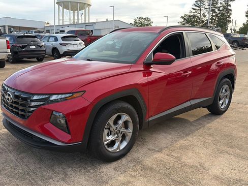 Used 2022 Hyundai Tucson SEL image 1