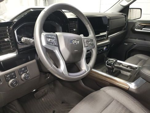 Used 2023 Chevrolet Silverado 1500 LT Trail Boss image 23