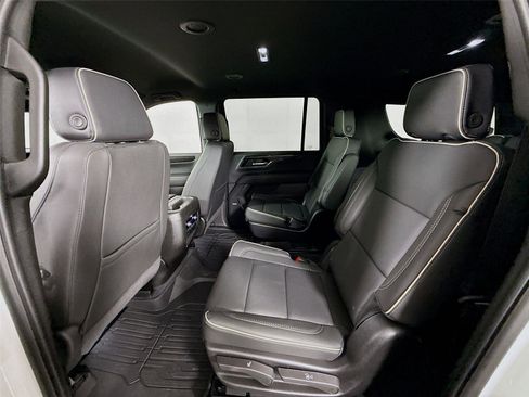 New 2026 GMC Yukon XL Elevation w/ LPO, Floor Liner Package image 19
