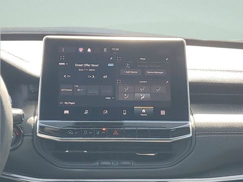 Used 2022 Jeep Compass Latitude FWD image 14