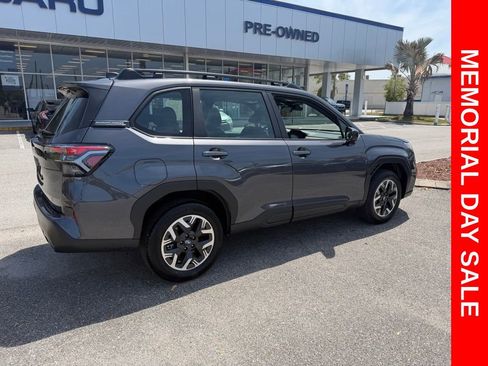 Used 2026 Subaru Forester AWD/4WD image 3