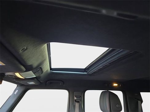 Used 2024 Mercedes-Benz G 63 AMG 4MATIC image 32