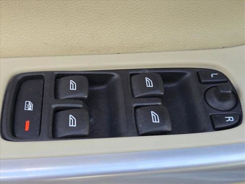 Used 2015 Volvo S60 T5 Premier FWD image 9