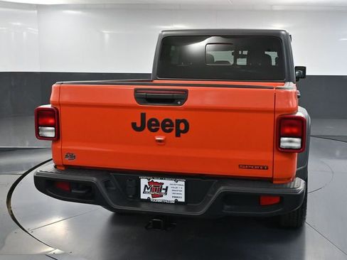 Used 2020 Jeep Gladiator Sport w/ Quick Order Package 24S AWD/4WD image 7