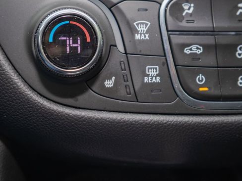 Used 2022 Chevrolet Equinox LT AWD/4WD image 21