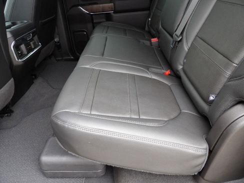 Used 2023 GMC Sierra 3500 Denali w/ Denali Ultimate Package image 33