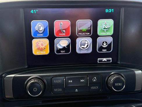 Used 2017 Chevrolet Silverado 1500 LT w/ Midnight Edition image 39