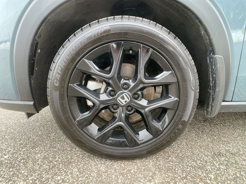 Used 2024 Honda HR-V Sport image 11