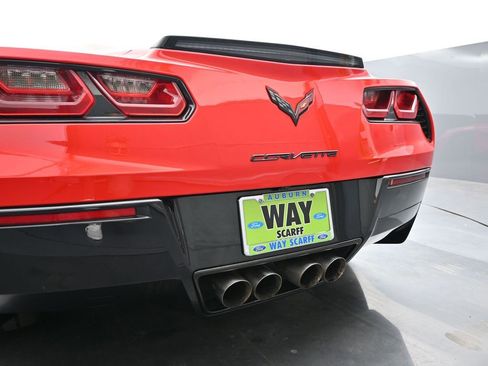 Used 2019 Chevrolet Corvette Stingray Coupe w/ Carbon Flash Badge Package image 9