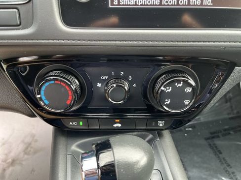 Used 2022 Honda HR-V Sport image 18