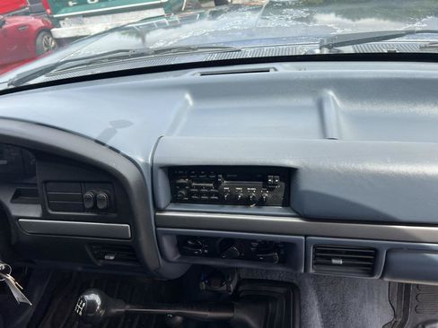 Used 1993 Ford F250 4x4 SuperCab image 16