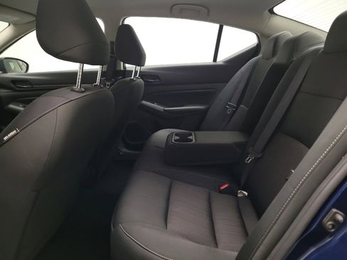 Used 2024 Nissan Altima 2.5 S FWD image 18