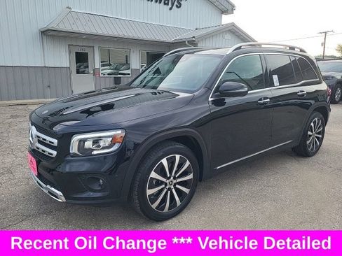 Used 2023 Mercedes-Benz GLB 250 4MATIC image 22