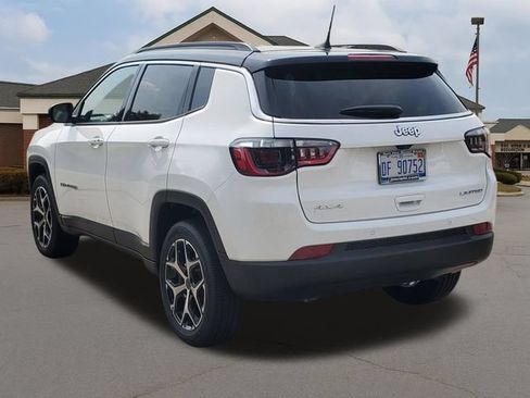 Used 2026 Jeep Compass Limited AWD/4WD image 4