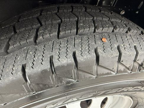 Used 2021 Ford Transit 350 XL image 20