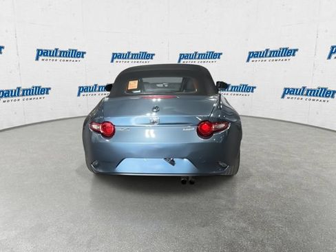 Used 2016 MAZDA MX-5 Miata Grand Touring RWD image 10