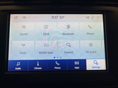 Used 2020 Ford Fusion SE image 19