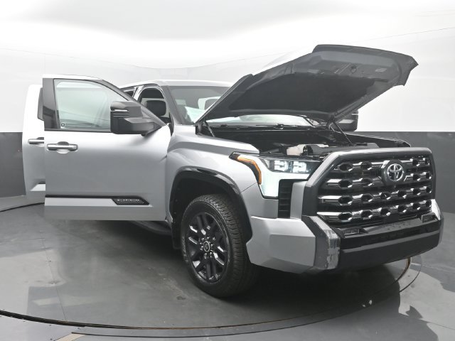 Used 2022 Toyota Tundra Platinum AWD/4WD image 51