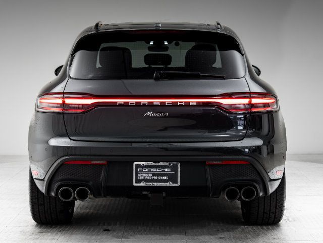 Certified 2026 Porsche Macan AWD/4WD image 32