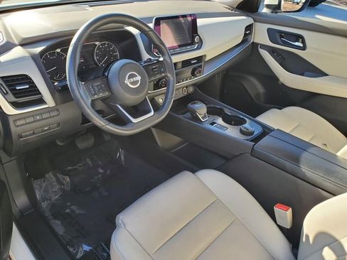 Certified 2023 Nissan Rogue SV w/ SV Premium Package image 14