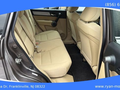 Used 2011 Honda CR-V LX image 16